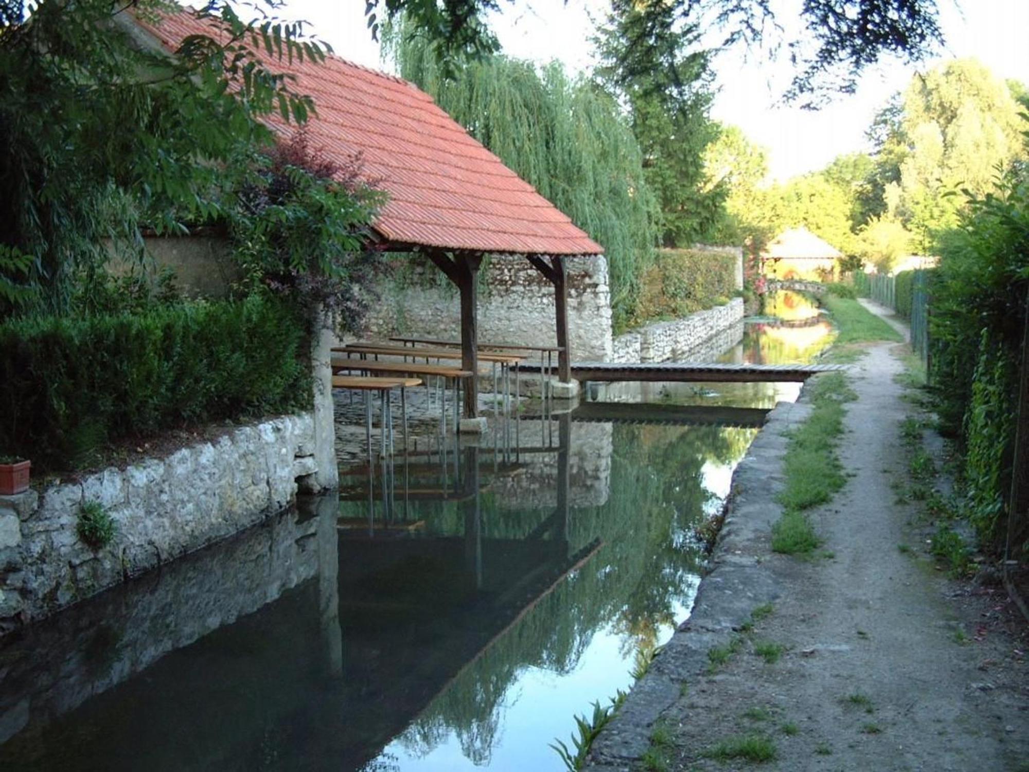 Tavers Charme Au Coeur Des Chateaux De La Loire Avec Wifi - Fr-1-590-305 المظهر الخارجي الصورة